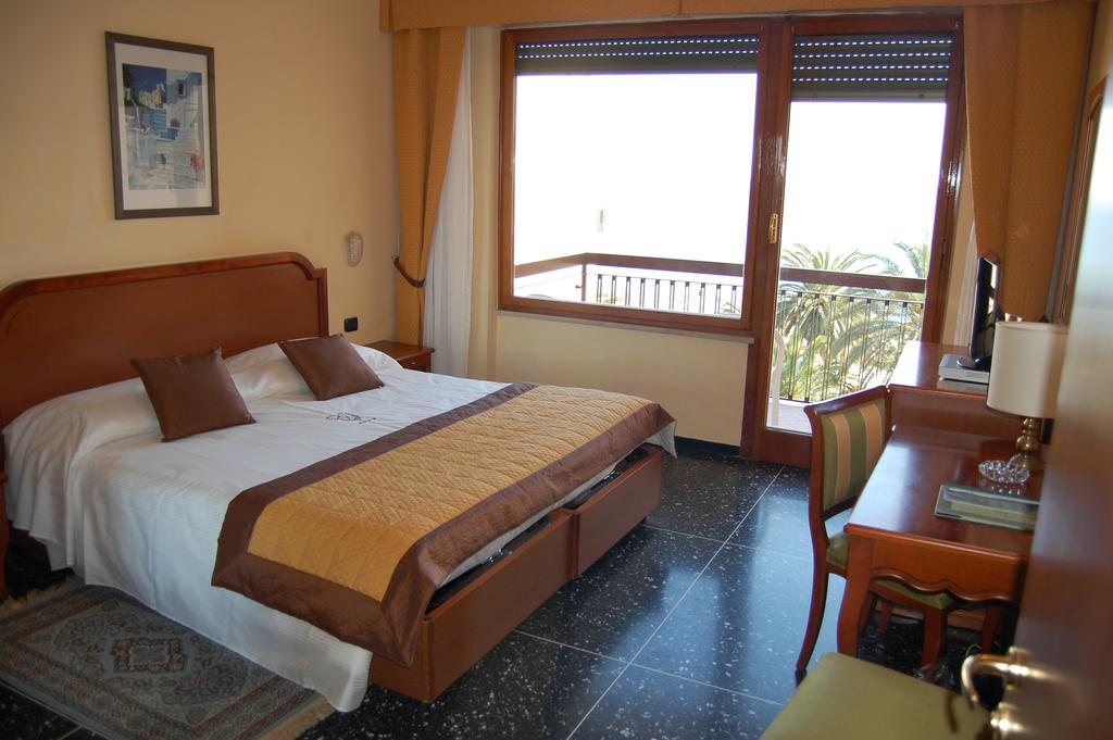 Grand Moroni Hotel Finale Ligure