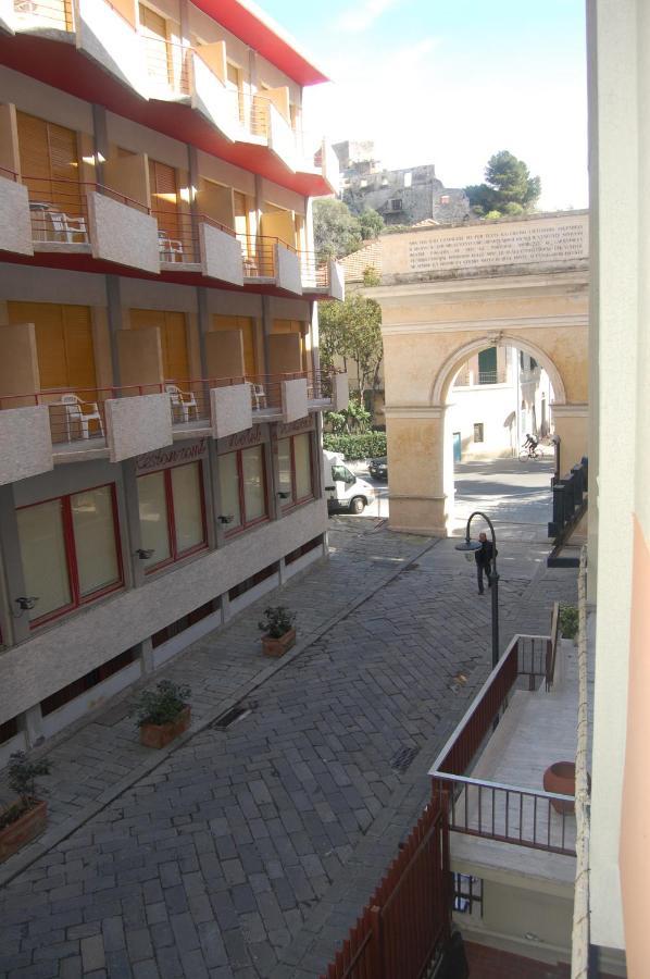 Grand Moroni Hotel Finale Ligure
